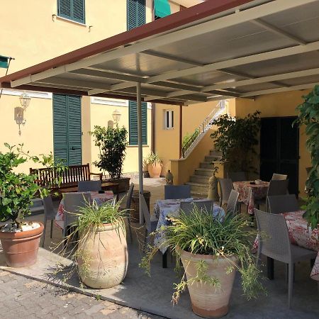 Hotel Verdesolemare Marina di Pietrasanta Extérieur photo