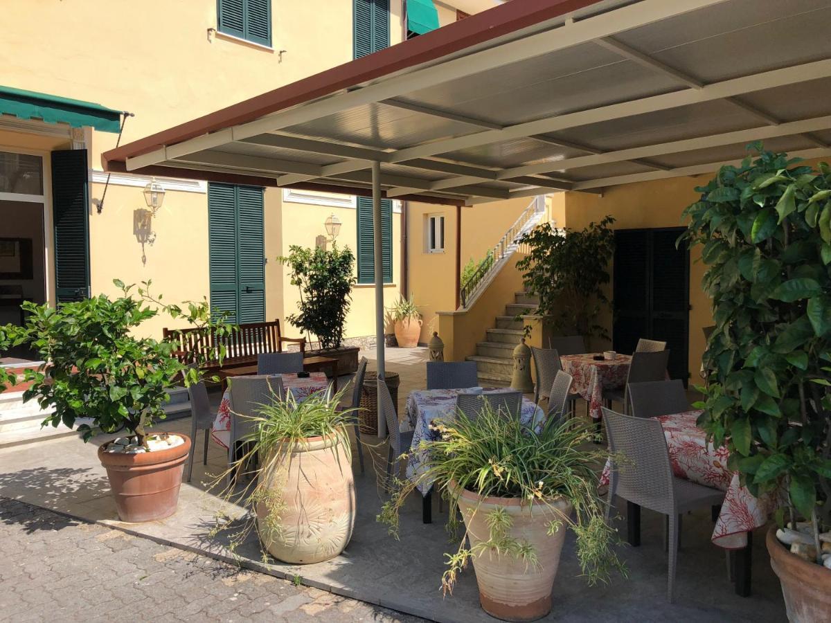 Hotel Verdesolemare Marina di Pietrasanta Extérieur photo