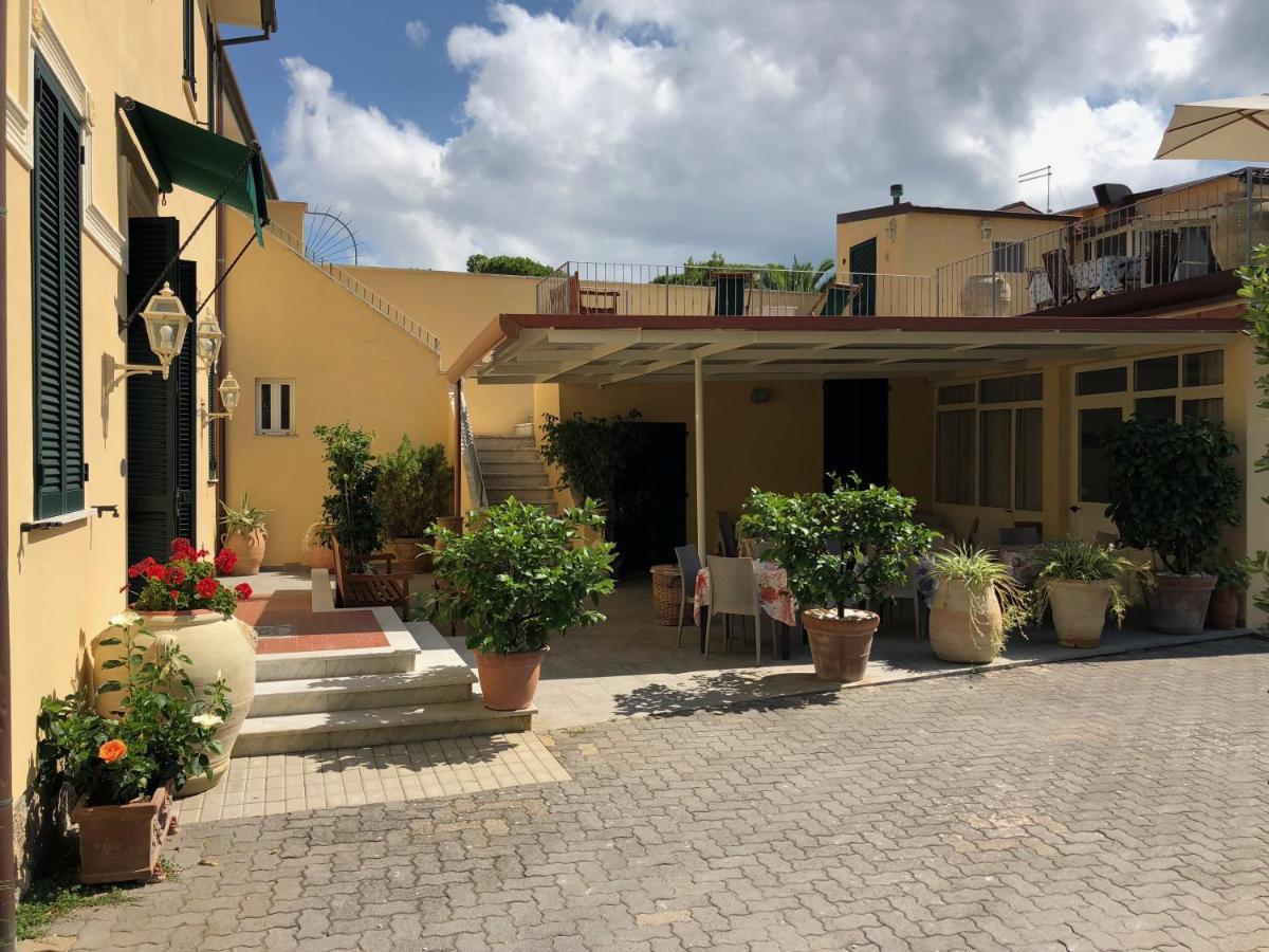 Hotel Verdesolemare Marina di Pietrasanta Extérieur photo