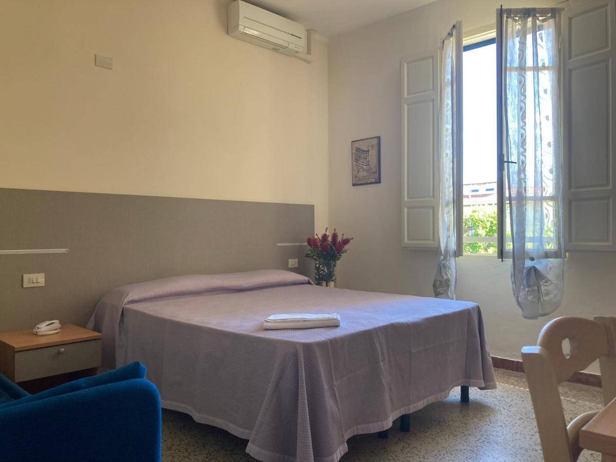 Hotel Verdesolemare Marina di Pietrasanta Extérieur photo
