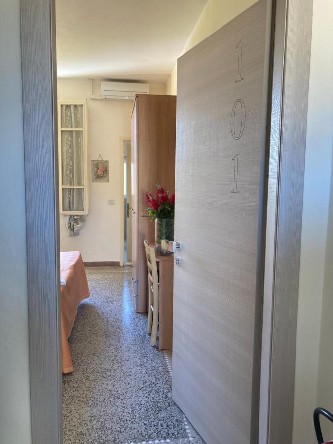 Hotel Verdesolemare Marina di Pietrasanta Extérieur photo