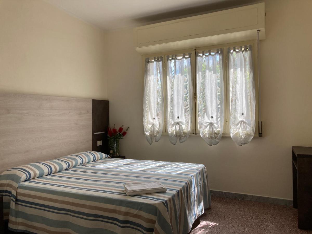 Hotel Verdesolemare Marina di Pietrasanta Extérieur photo