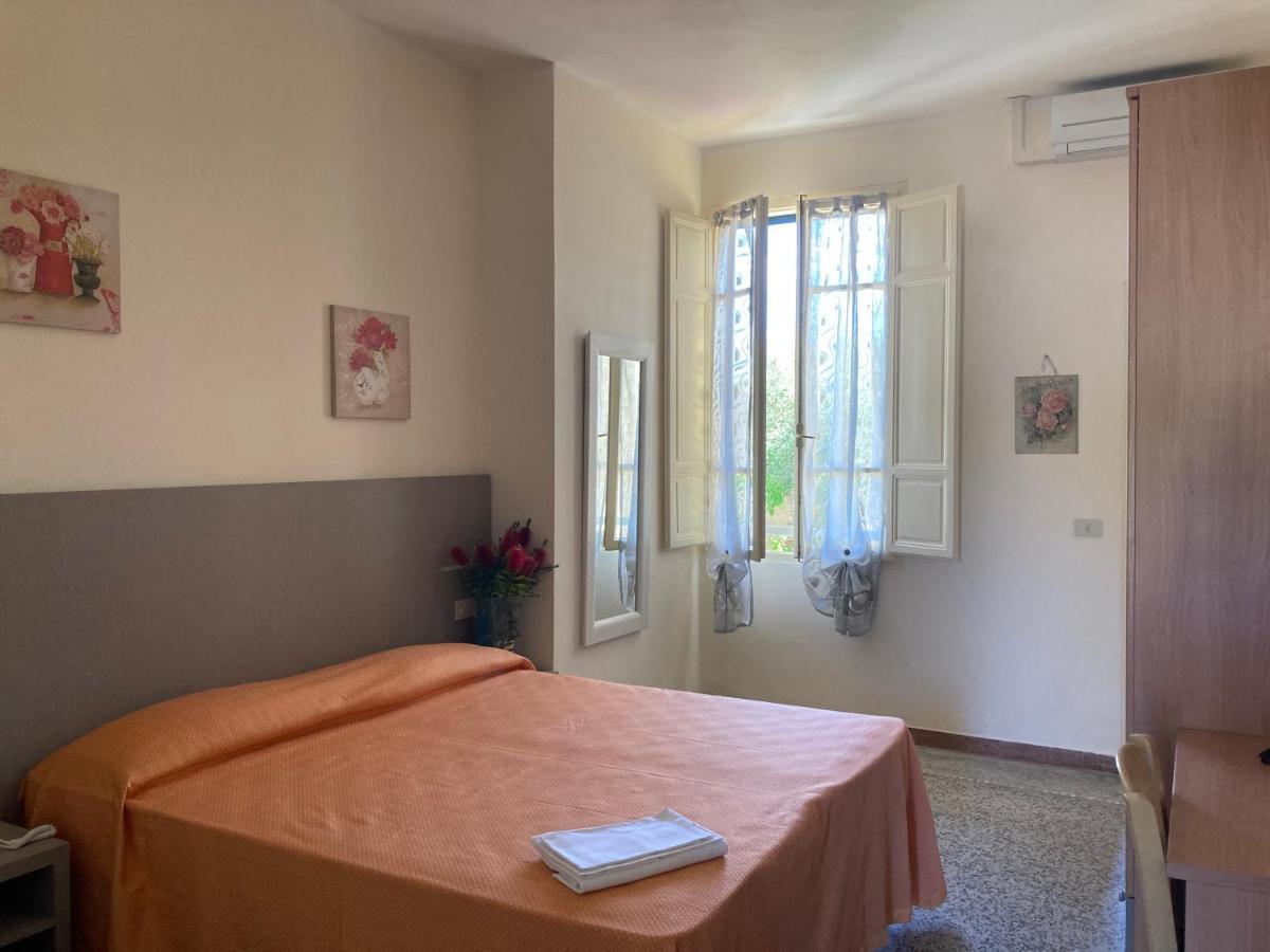 Hotel Verdesolemare Marina di Pietrasanta Extérieur photo