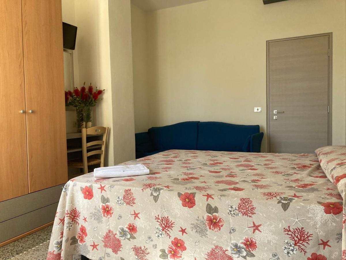 Hotel Verdesolemare Marina di Pietrasanta Extérieur photo